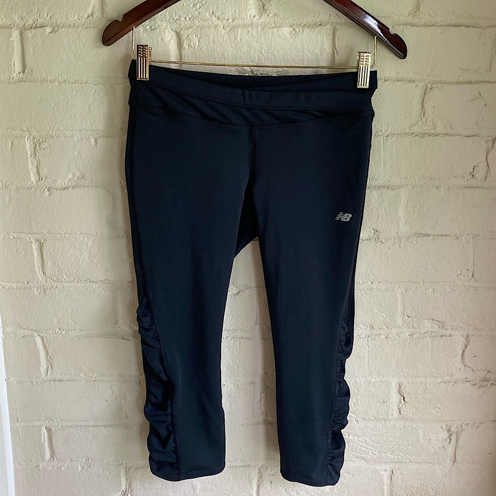 New Balance size small black stretchy workout capris leggings running